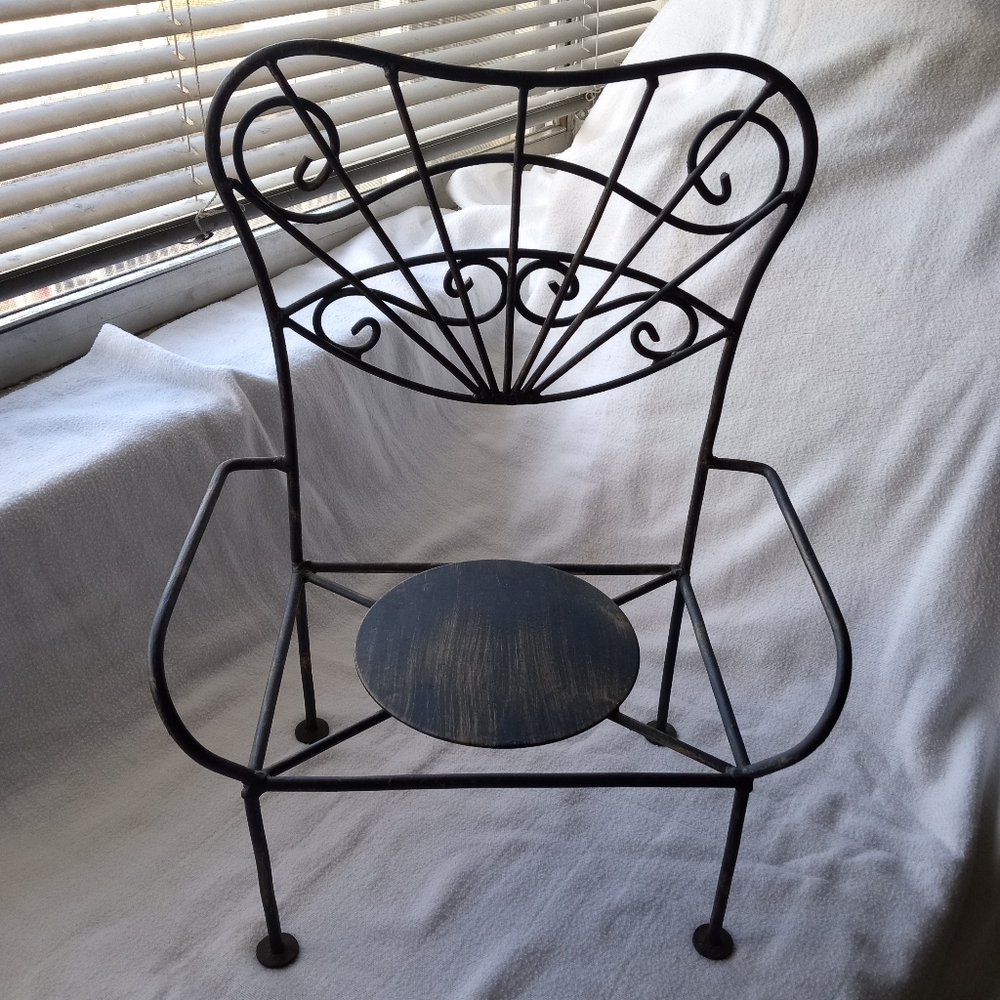 BLACK VINTAGE MINIATURE CHAIR 17" High, Rod Iron Metal, Scroll Back w/ Arm Rests